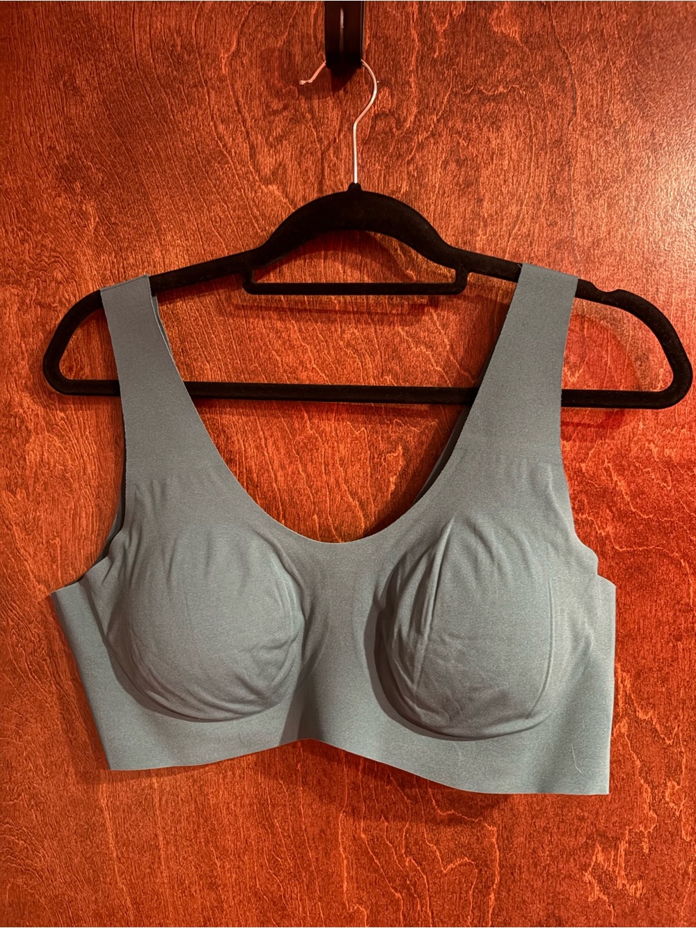 knix Scoop-Neck Wireless Bra in Forest Green